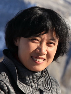 Rong Xiong (熊蓉)